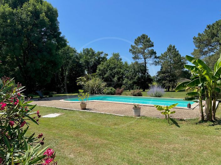 Image No.18-2 Bed House for sale