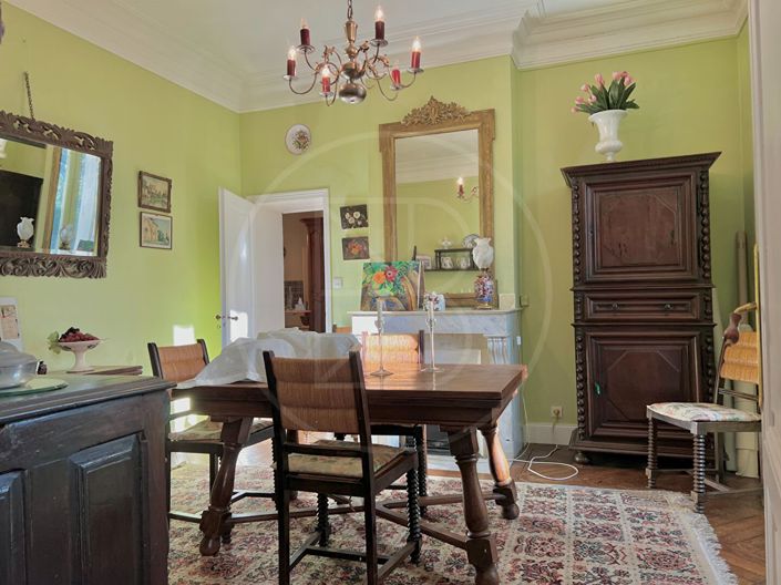 Image No.5-7 Bed House for sale