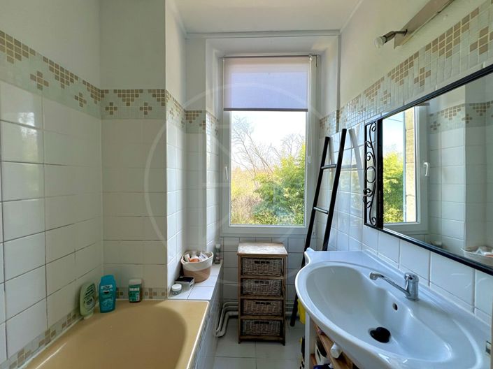 Image No.13-4 Bed House for sale