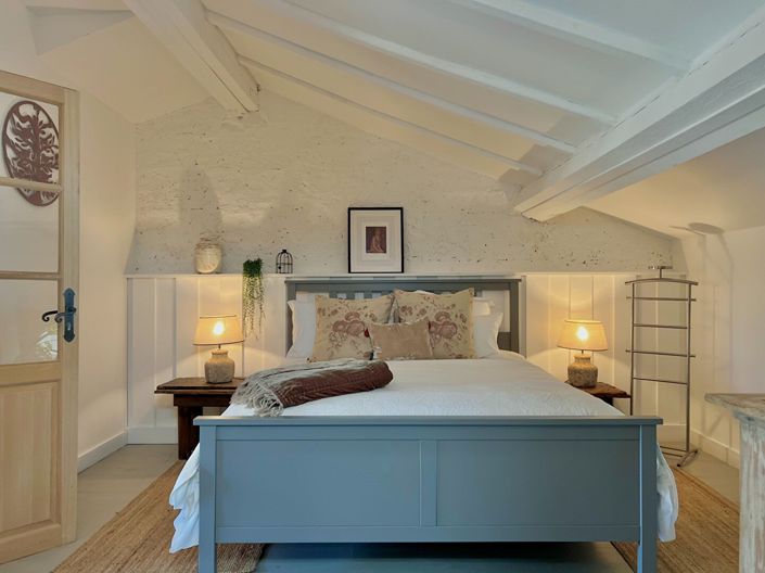 Image No.13-10 Bed House for sale