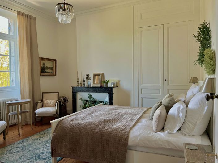 Image No.9-10 Bed House for sale