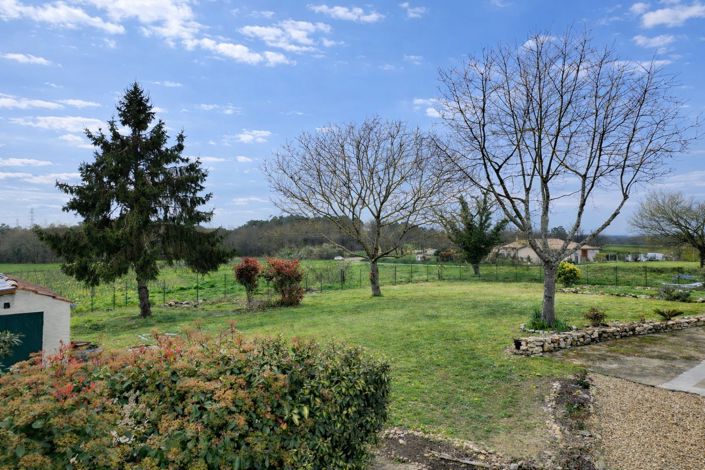 Image No.3-4 Bed House for sale