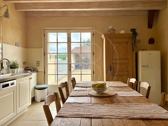 Image No.8-4 Bed House for sale