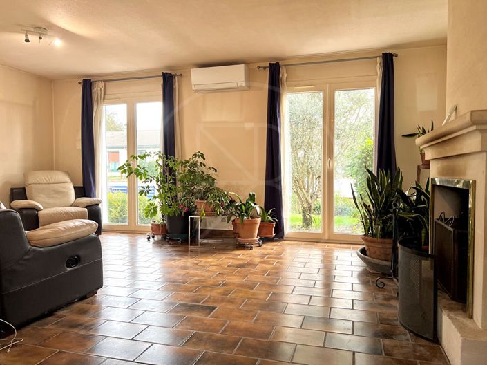 Image No.4-3 Bed House for sale