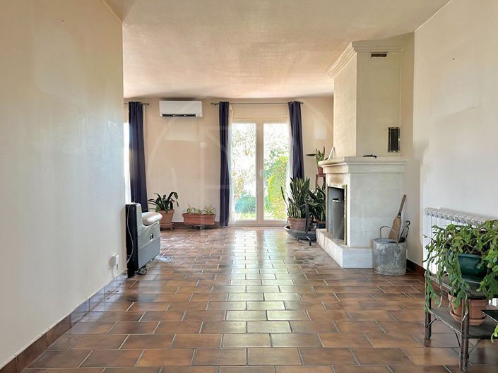 Image No.5-3 Bed House for sale