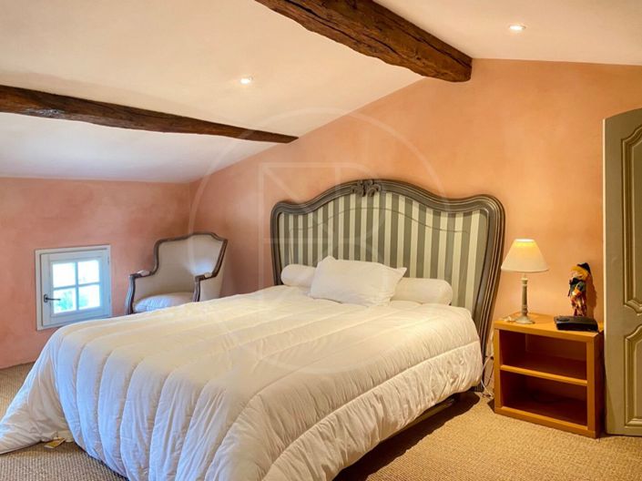 Image No.6-3 Bed House for sale