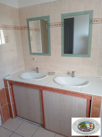 Image No.7-Maison de 3 chambres à vendre à Pont-Saint-Esprit