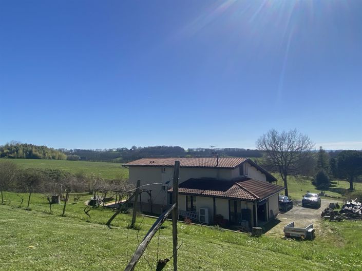 Image No.25-5 Bed House for sale