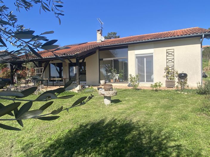 Image No.3-5 Bed House for sale