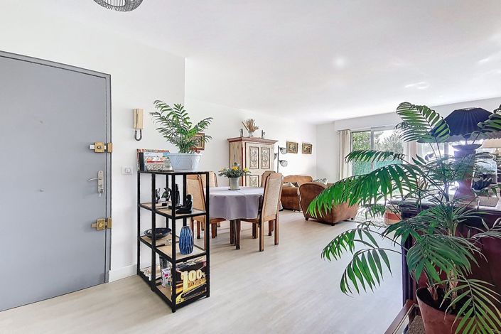 Image No.19-2 Bed Apartment for sale