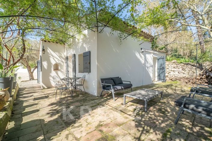 Image No.22-5 Bed House for sale