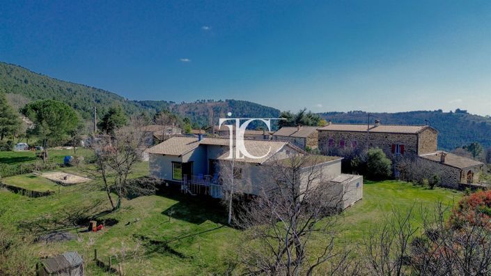 Image No.7-Maison de 4 chambres à vendre à Chambon