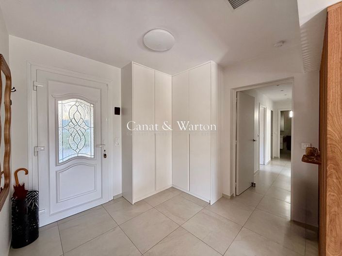 Image No.5-Maison de 3 chambres à vendre à Saint-Raphael