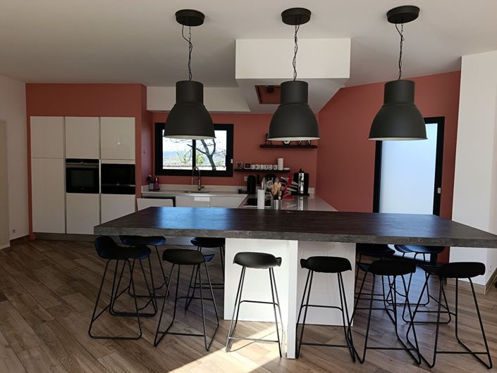 Image No.5-5 Bed House for sale