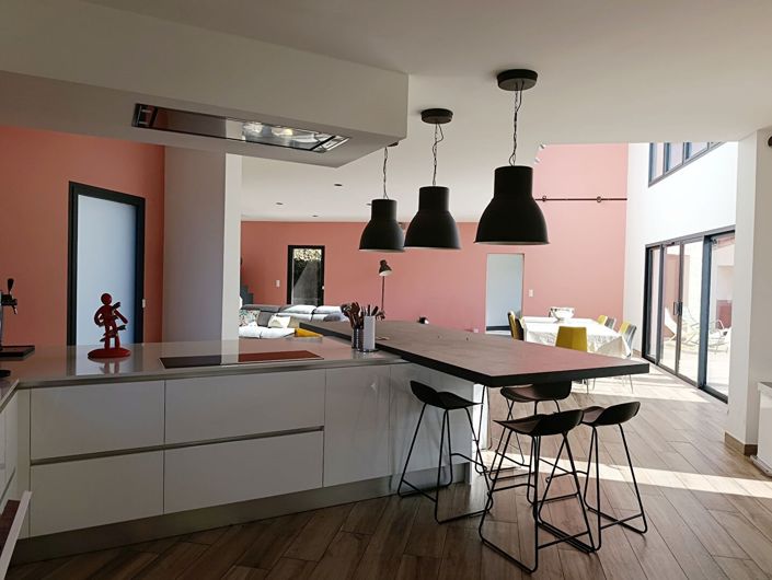 Image No.7-5 Bed House for sale