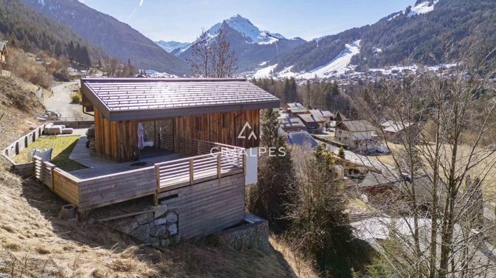 Image No.17-4 Bed House for sale