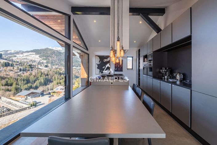 Image No.7-4 Bed House for sale