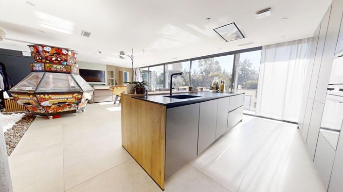 Image No.5-Maison de 5 chambres à vendre à Six-Fours-les-Plages