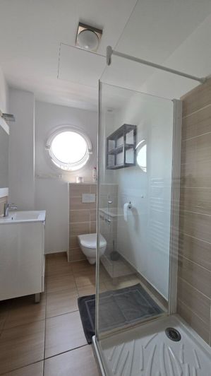 Image No.13-4 Bed House for sale