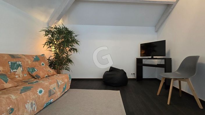 Image No.14-4 Bed House for sale