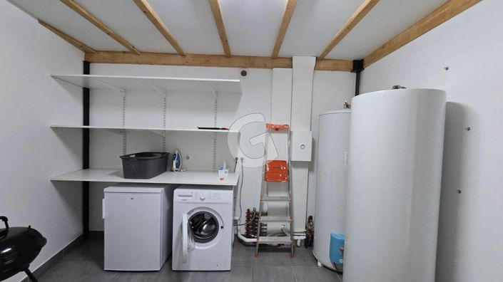 Image No.15-4 Bed House for sale