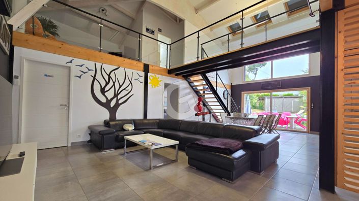 Image No.4-4 Bed House for sale