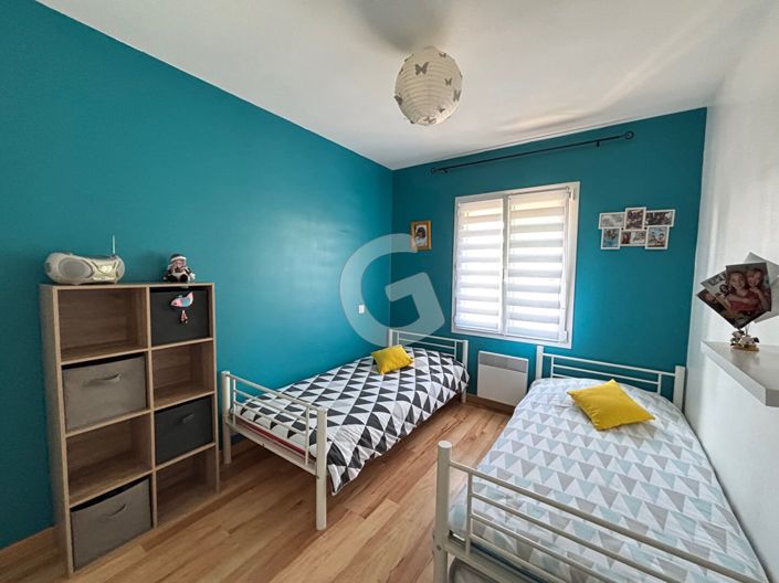 Image No.12-3 Bed House for sale