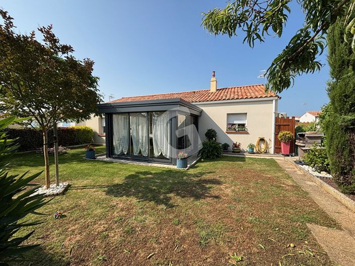 Image No.2-3 Bed House for sale