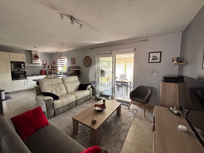 Image No.6-3 Bed House for sale