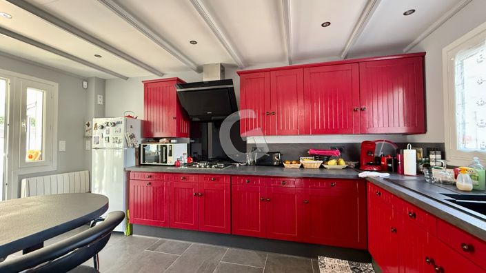 Image No.10-4 Bed House for sale