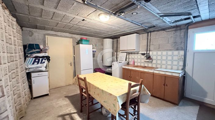 Image No.12-4 Bed House for sale