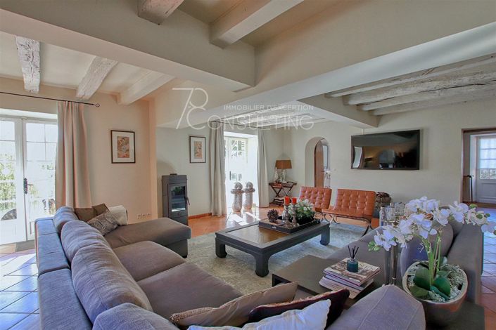 Image No.6-House for sale