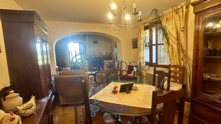 Image No.7-3 Bed House for sale