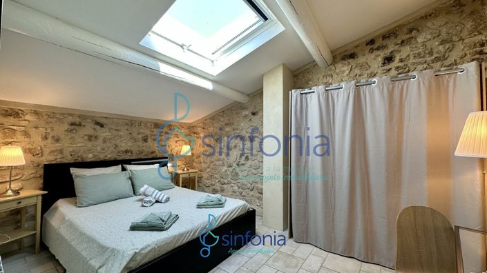 Image No.11-7 Bed House for sale