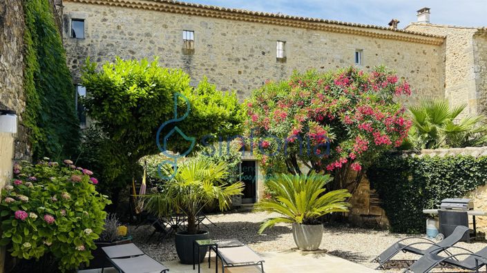 Image No.3-Maison de 7 chambres à vendre à Uzès
