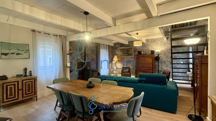 Image No.4-7 Bed House for sale