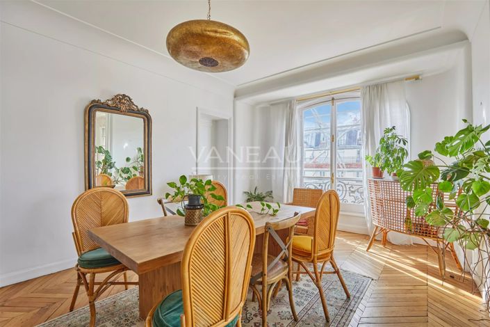 Image No.12-3 Bed Apartment for sale