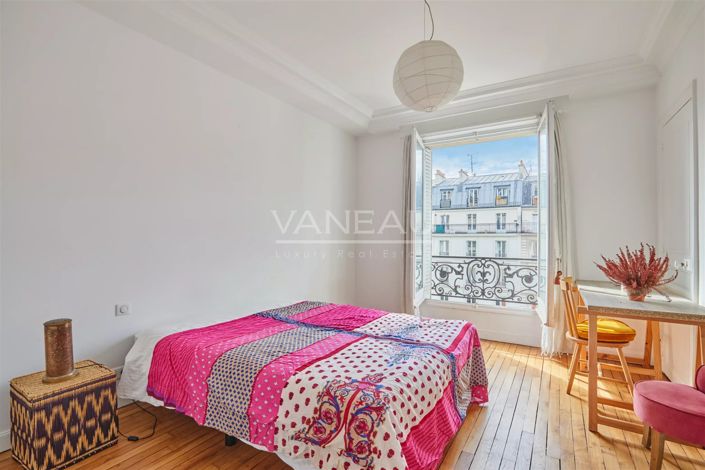Image No.13-3 Bed Apartment for sale