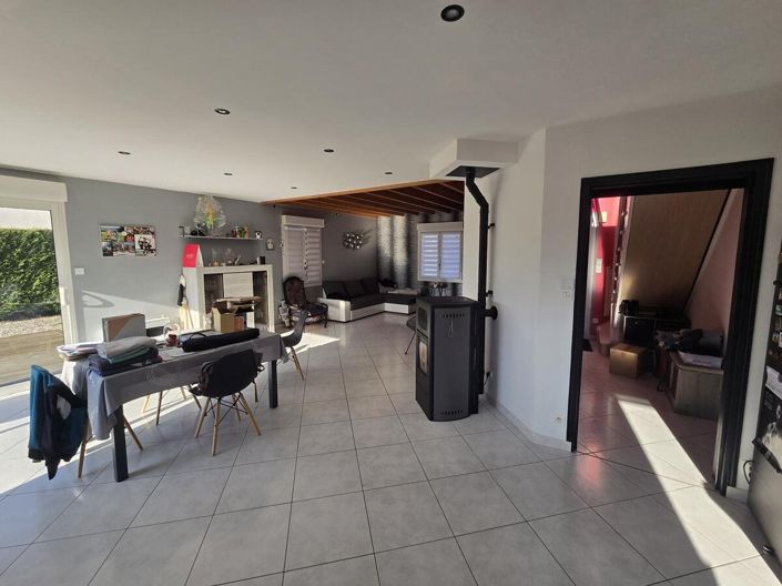 Image No.6-Maison de 5 chambres à vendre à Azincourt