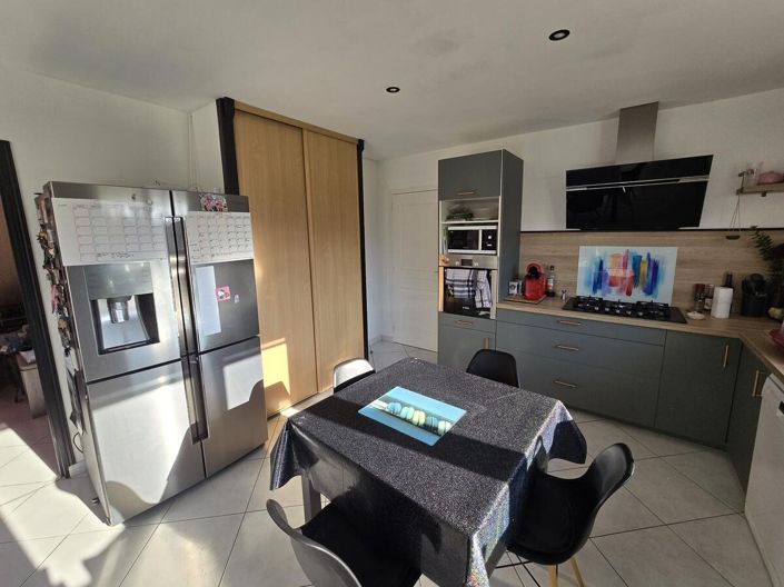 Image No.8-Maison de 5 chambres à vendre à Azincourt