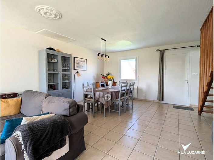 Image No.2-Maison de 3 chambres à vendre à Izel-lès-Hameau