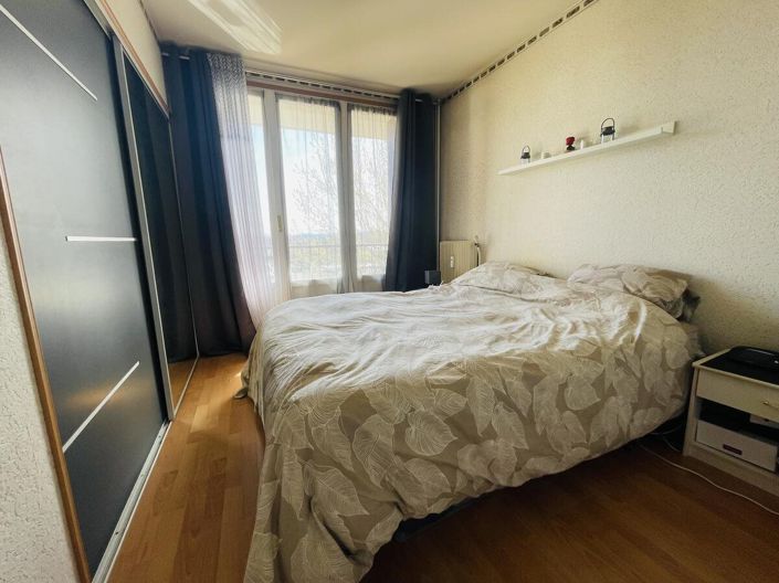Image No.8-Appartement de 2 chambres à vendre à Pont-de-Chéruy