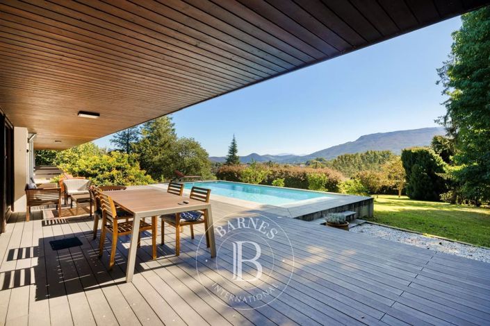 Image No.21-House for sale