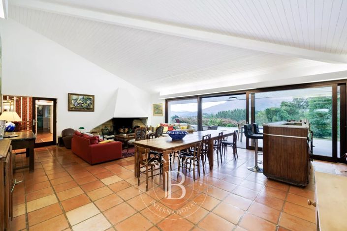 Image No.7-House for sale