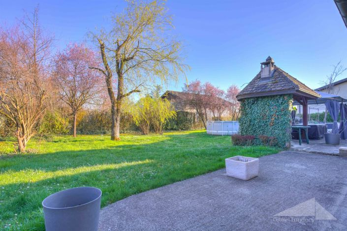 Image No.17-5 Bed House for sale