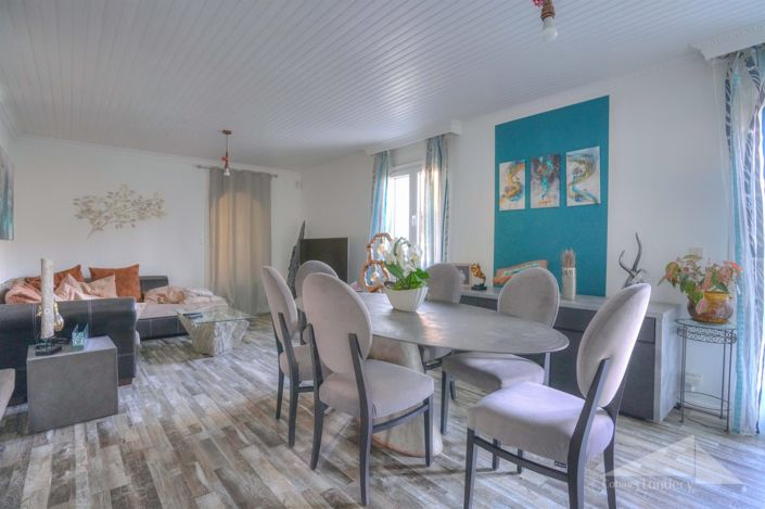 Image No.4-5 Bed House for sale