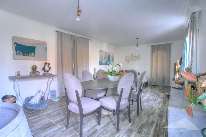 Image No.5-5 Bed House for sale