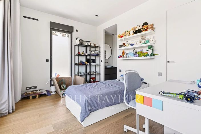 Image No.21-Maison de 5 chambres à vendre à Noisy-le-Grand