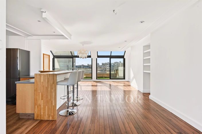 Image No.18-3 Bed Apartment for sale