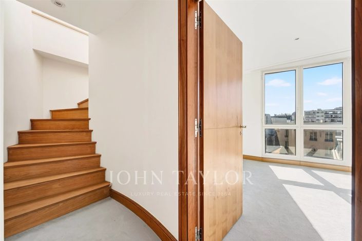 Image No.19-3 Bed Apartment for sale